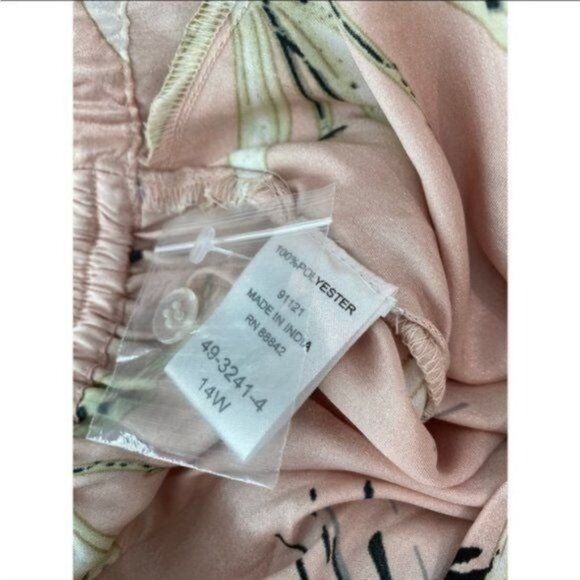 Castaluna Floral Silk Like Wide Leg Pants - Picture 4 of 8